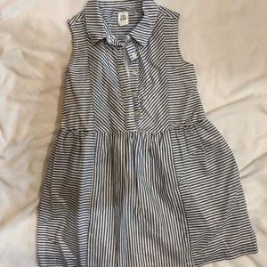 Baby gap dress